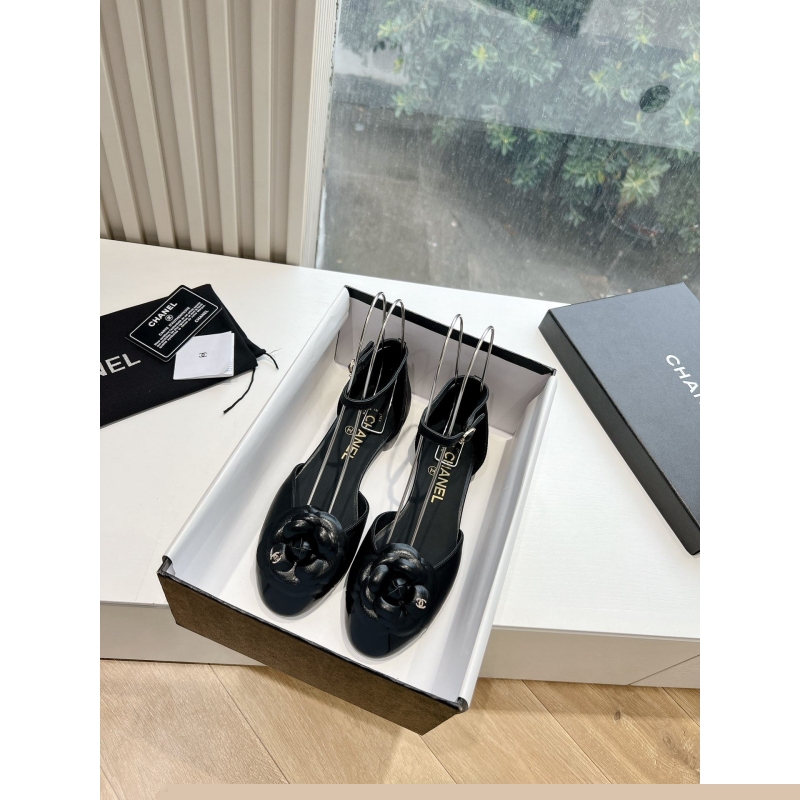 Ch*el sandals
